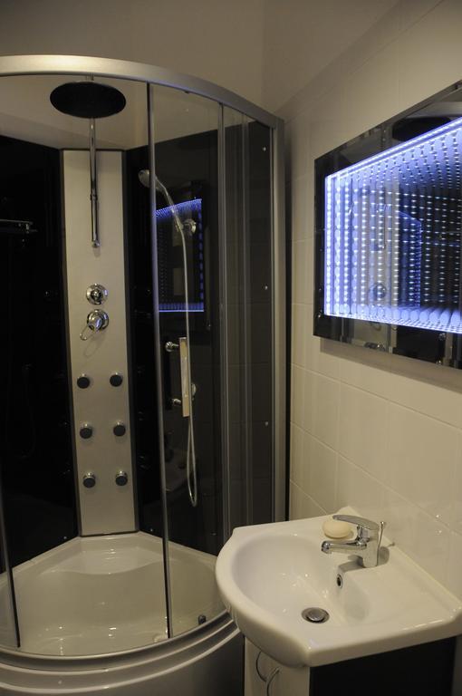 Apartament Boguslawskiego Apartment คราคูฟ ภายนอก รูปภาพ